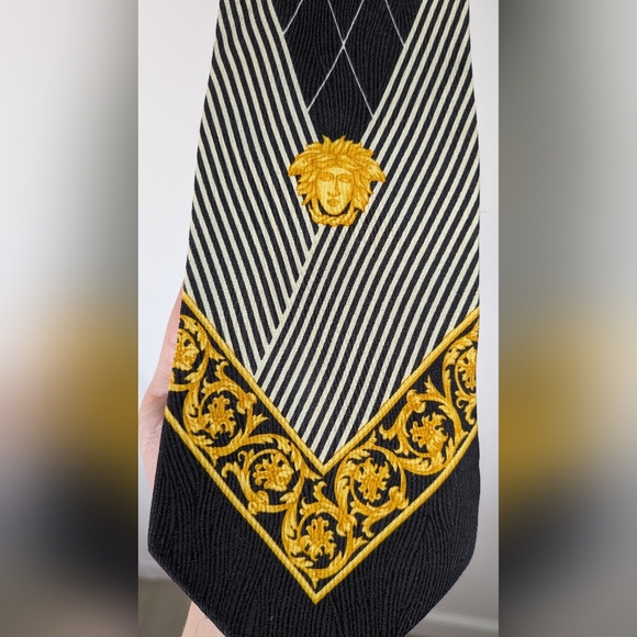 Gianni Versace Vintage 90's Silk Tie Medusa Baroque Black Gold White w/ Stripes - Picture 3 of 8
